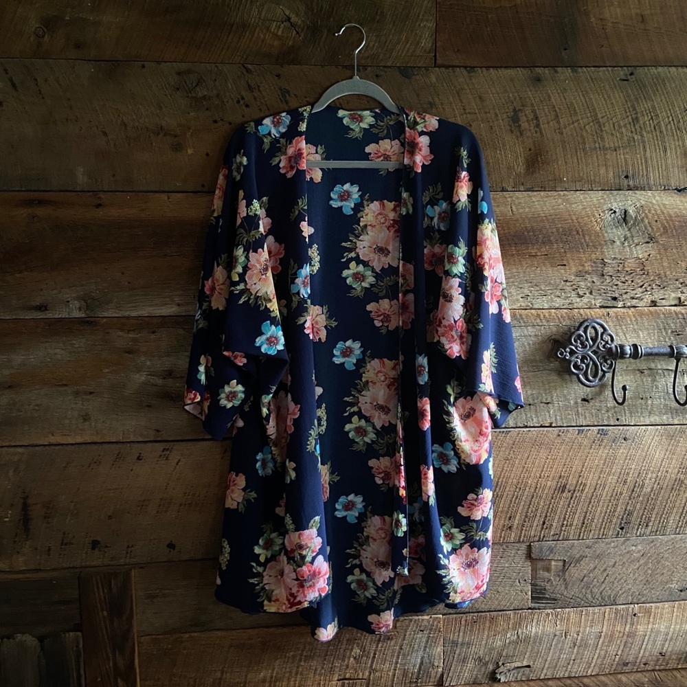 Floral kimono